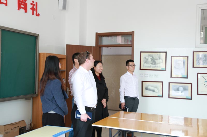 ���ô���ʲ����ѧУ�طã��˫�����ţ��ƽ�������ѧ