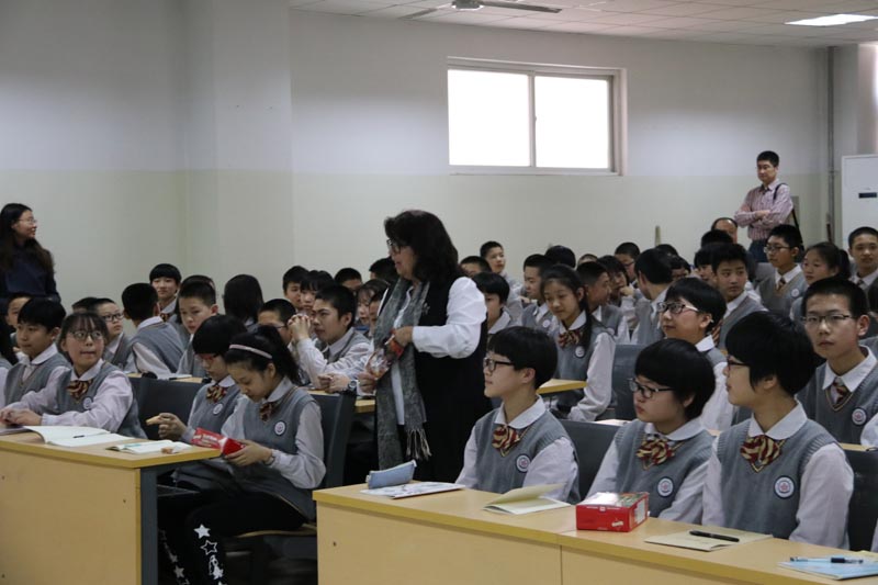 ���ô���ʲ����ѧУ�طã��˫�����ţ��ƽ�������ѧ