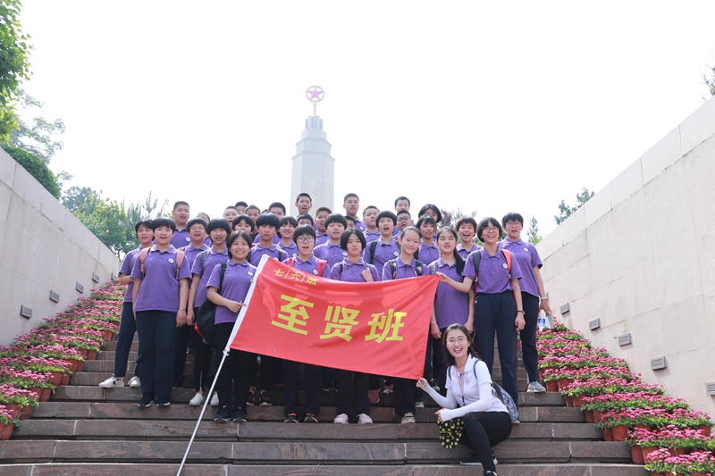 ��Ӣ����˫�ﲿ�����й���������������������ѧ����֮��