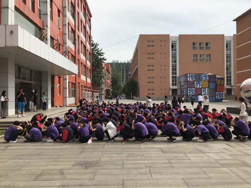 ����Ӧ����ɢ����