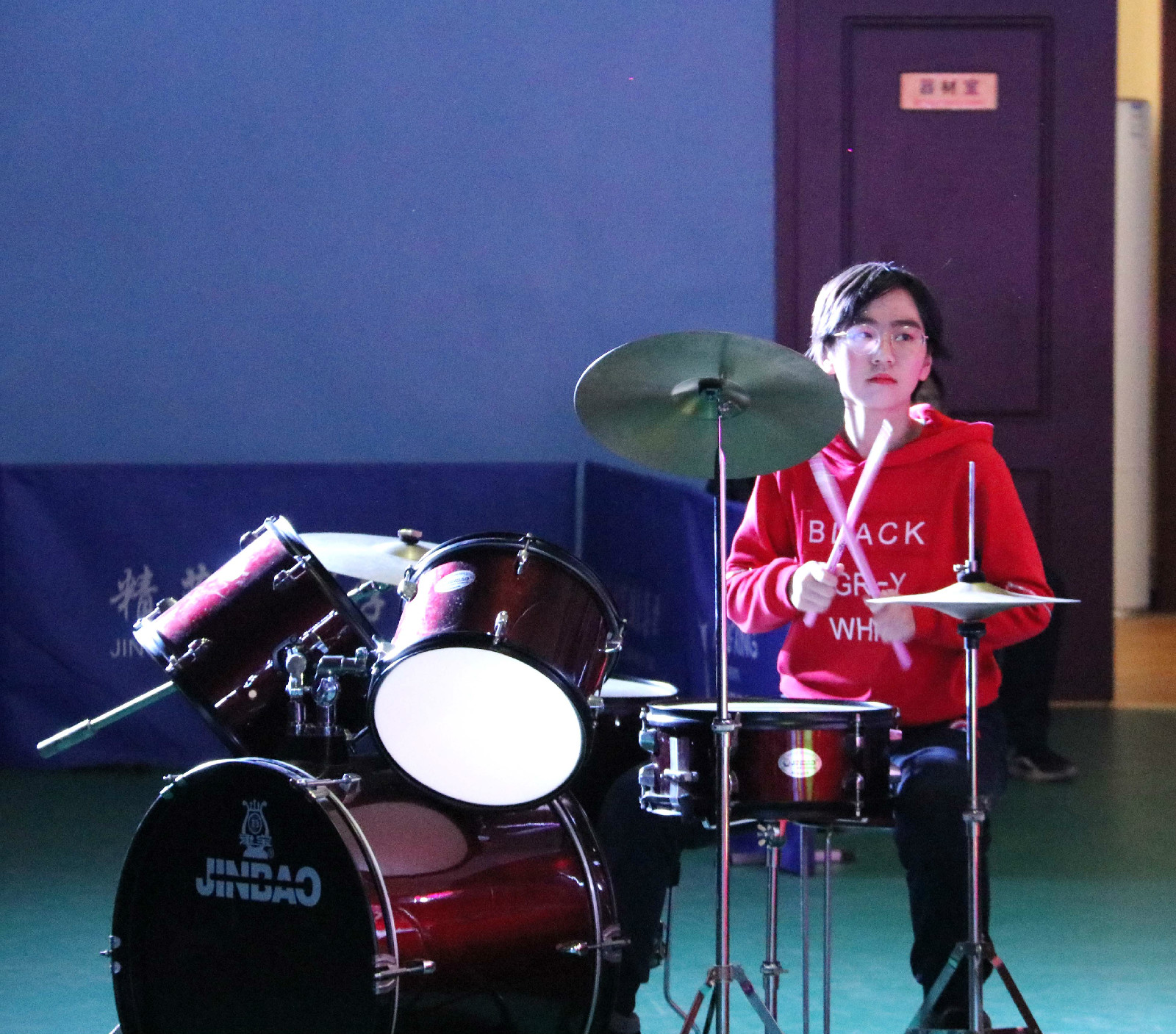 ӭԪ�������´�